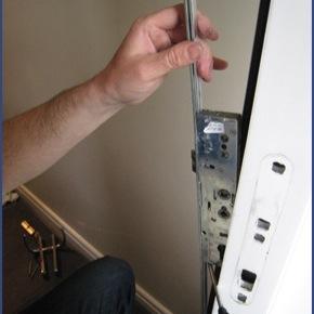 Theakston Locksmiths are a family owned emergency 24 hour locksmith company, we can gain entry and replace your locks in just one visit. 07983376912
