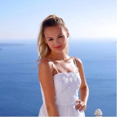 niomi is perfect ♡ youtubers light up my world like nobody else.