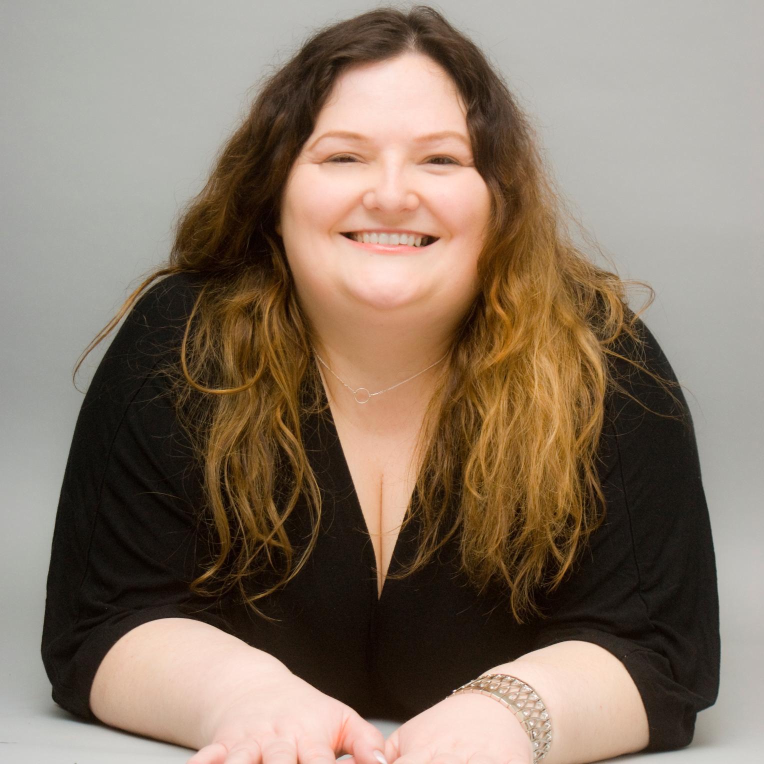 Wine. Food. Cocktails. Travel. Beer. Life. Fat girl fashionista and makeup dork. Cat Mom. Come along as I explore the world! #bevfluencer #brandbacker
