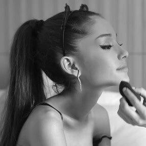 @ArianaGrande means the world to me