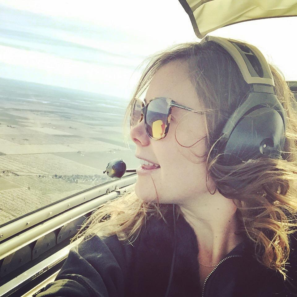 kristendu4's profile picture. and I think to myself, what a wonderful world