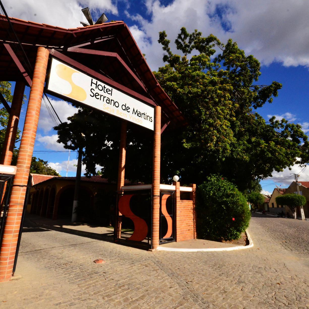 Hotel integrante da Rede Sabino.
Rua Coronel Cristiano, 118 - Martins/RN. (84) 3391-2299
http://t.co/PMWFazsuQt