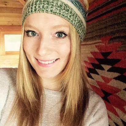 Idaho native/Oregon resident. PR professional and aspiring Portland foodie. Go Ducks :)!