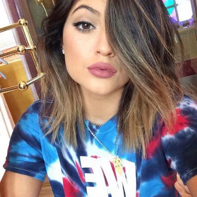 follow @ilyxod_ or i unfollow you,ask her for a follow back ,thanks babe xx