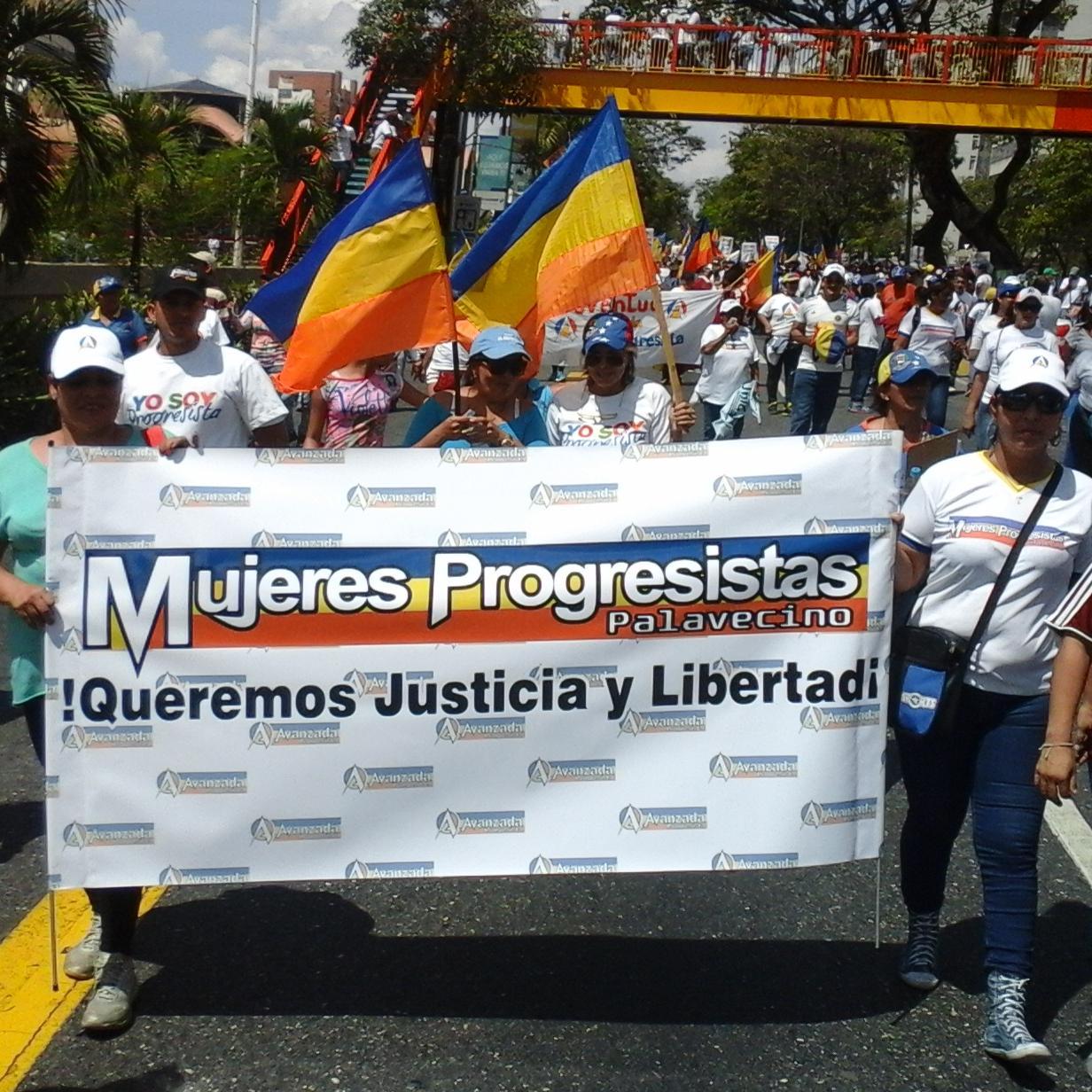 Twitter oficial del movimiento Mujeres Progresistas Palavecino. ¡Desde nuestras colmenas producimos la miel que necesita Palavecino y nuestra patria Venezuela!