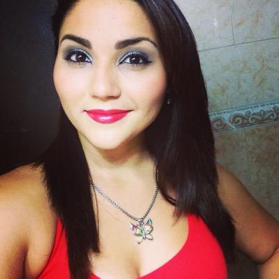 Dietitian/Nutritionist... i love food, party, my friends, family and be happy ... No children, No problems
