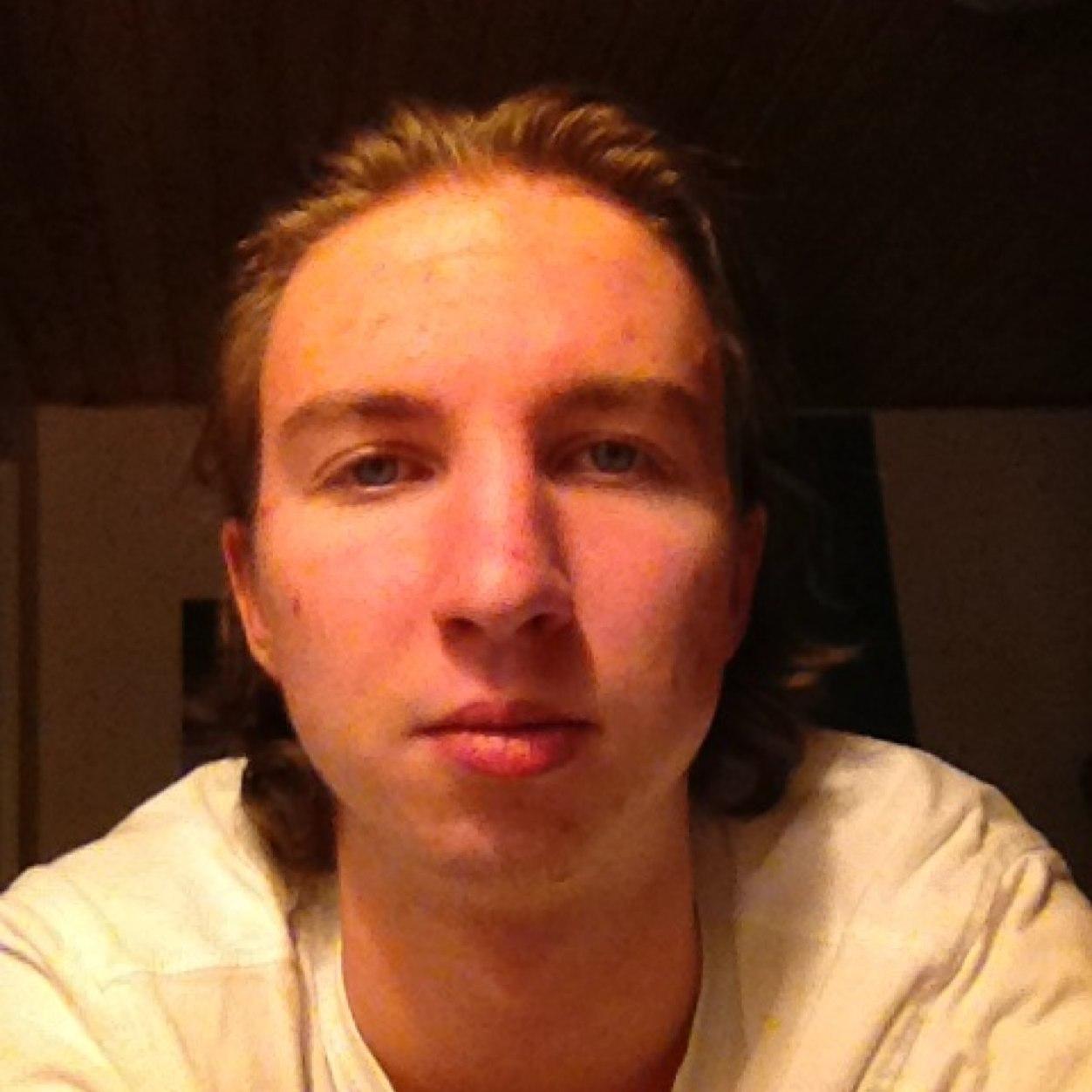 OskarAhlgren's profile picture. 18, Sibbo