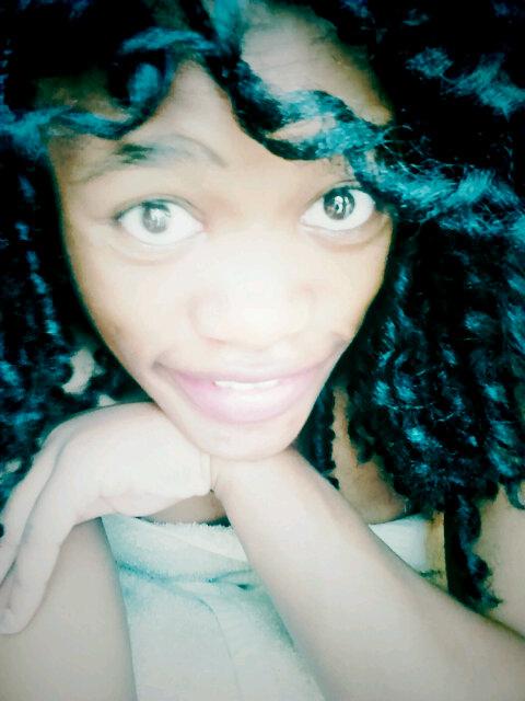 portia_tia's profile picture. CARE