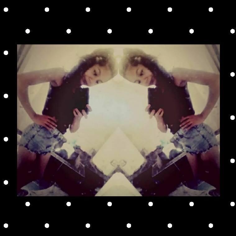 Whatt: 1132649250
