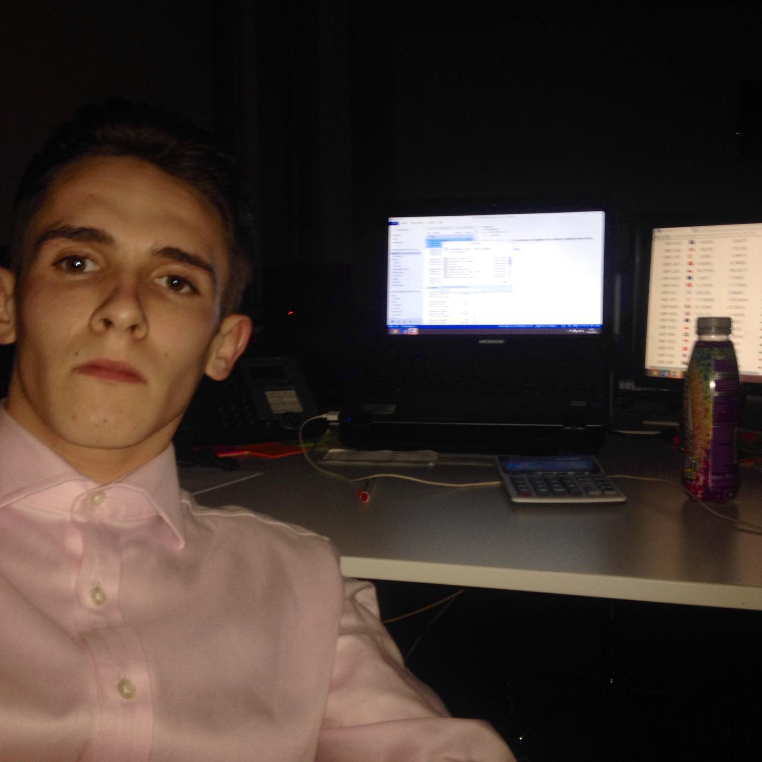Currency Broker