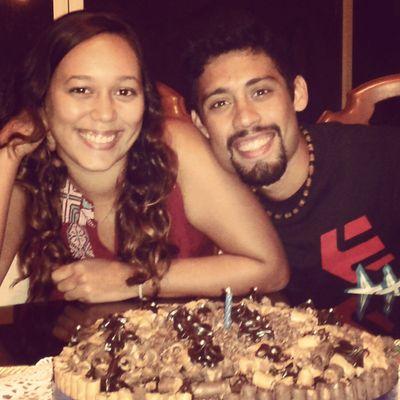 Comunicador social. 
Edad: 22 anos 
Pasion por el UltimateFrisbee