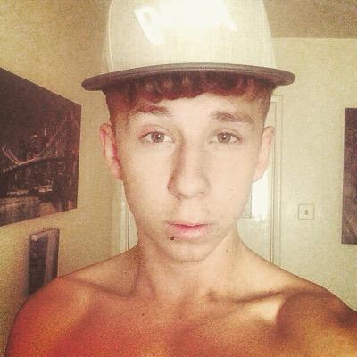 EU AR/Sub slayer with Playoffs experience and can attend to Lan. MLG Rank 30k