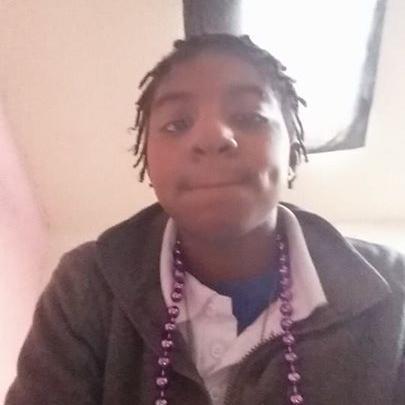 i am a 14 year old kid who dream is to be a famous singer and meet the RNB group TLC i have more than one twitter but this is my main accounts