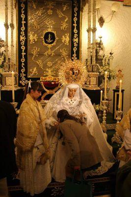 Twitter dedicado a Maria Santisima de la Esperanza Novia de Ronda.
