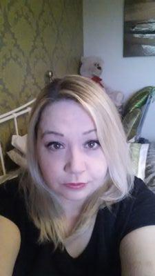 jenpearce1's profile picture. i'm not short i'm funsize!!:):)