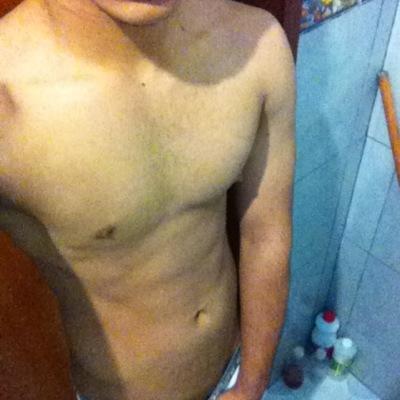 Heterosex51's profile picture. Conocer el mundo sw, chicas, parejas, hacer amistad ✌️, single 100%hetero.