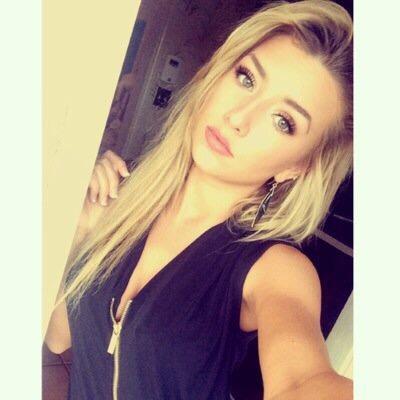 kirstydances123's profile picture. Web cam model recruiter - if you want to make easy money and don't mind being naked then follow and ask me about it x