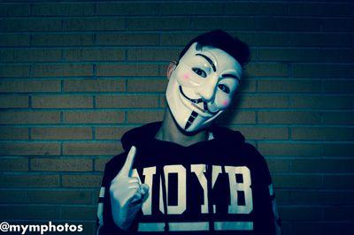 . Joven Dj -EDM, House, Dance.              EXPERTO EN HACERTE SALTAR