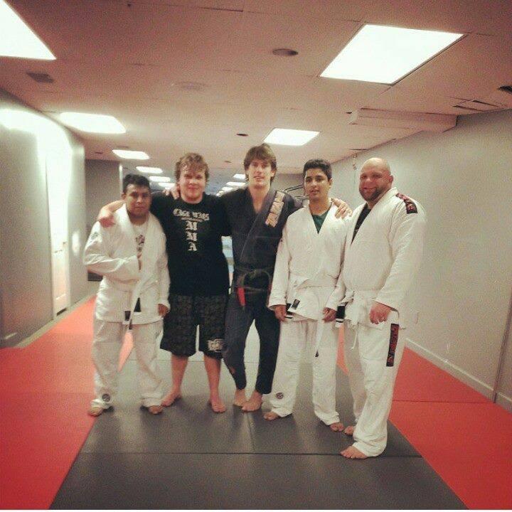I am a MMA interviewer for http://t.co/CXF2tWpYGE and I also train in MMA.