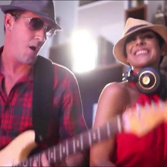 Innovative, dynamic musical duo comprised of DJ/Vocalist Inaia Jimenez & Guitarist/Vocalist Diego Jinkus.