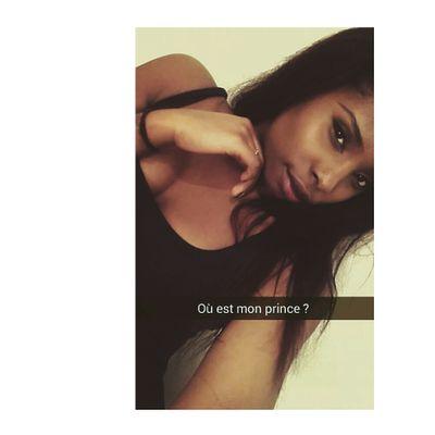 Rihanna is my wife ✋