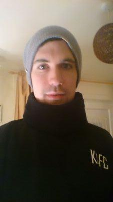 seanyoung1000's profile picture. Am 23 birthday 18th of november i work at brewers fayre as a chef play for glenrothes ams in goals and am single girls ;)