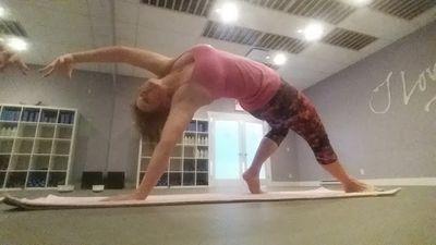 ERYT-200 (Yoga), PiYo Instructor, Personal Training Specialist, Youth Fitness Trainer; Mom of 4; Don't let a busy life keep you from being healthy...contact me!