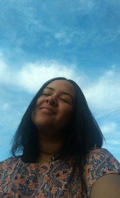 Escrava da minha própria criação.