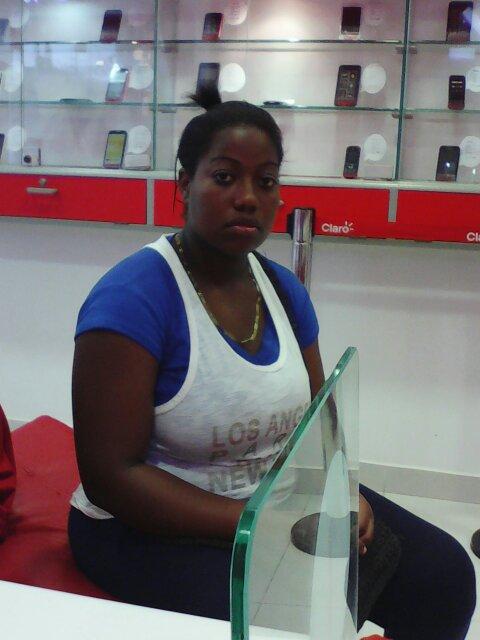 RRosnaira's profile picture. 