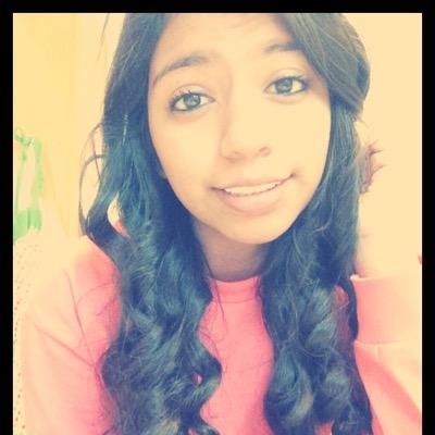 Sarajuarez17U's profile picture. 