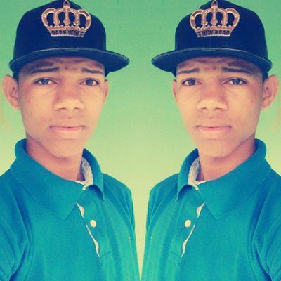 ♡♡Qυєм тєм мєɗσ ɗє ɗємσѕтʀαʀ αqυιℓσ qυє ʀєαℓмєηтє ѕєηтє, ηυηċα тєʀα ċσʀαgєм ɗє ℓυтαʀ ρσʀ αqυιℓσ qυє ʀєαℓмєηтє qυєʀ♡