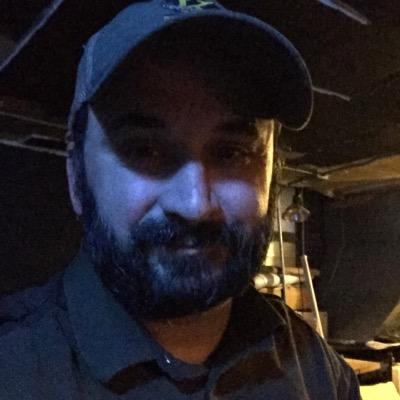 Roos406's profile picture. Part of the @RoxyTheater406 team and loving it.  Films, Friends, Food and food.