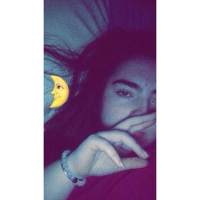 |Make up|Beauty|Fashion Guru|19| Plot twist you're actually an faget