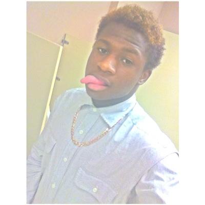 Hey Im Cortez i Like Pizza and Playing My Guitar . Did i Metion imma Nerd?