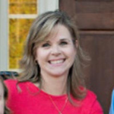 Personalized Learning Coach, Wife to my favorite author, Proud mom of two girls, Dog Mom to Brutus