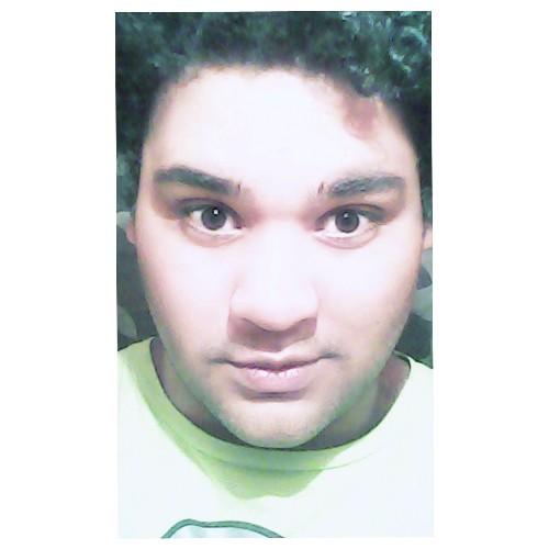 Amo a britney | futuro químico clínico  Me gusta la música electrónica ( en especial David guetta)   Ahh y amo a britney :) :')