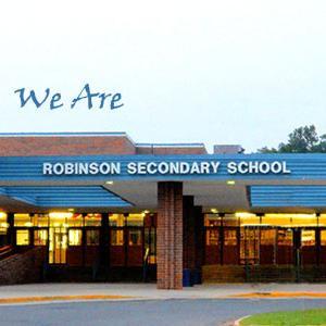 DM compliments about people from Robinson and it'll be posted anonymously :))