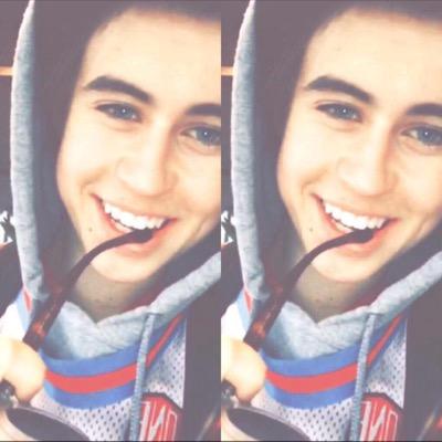 ill unfollow if u dont follow other account @nashtice ıll follow u there too
