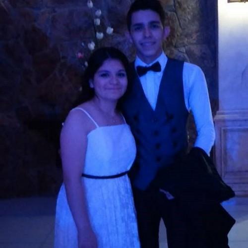 itzmagzz's profile picture. I follow back 

Snapchat: itzel10165