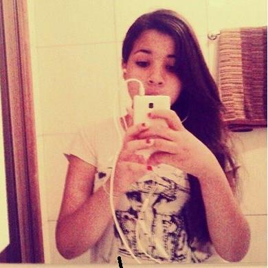 SORRIA ...... E faça questao de esfregar isso na cara de quem ja tentou te derrubar
