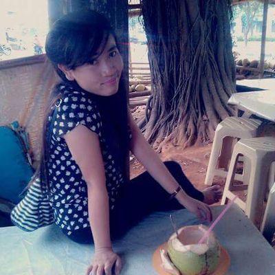 EtiiSari's profile picture. 