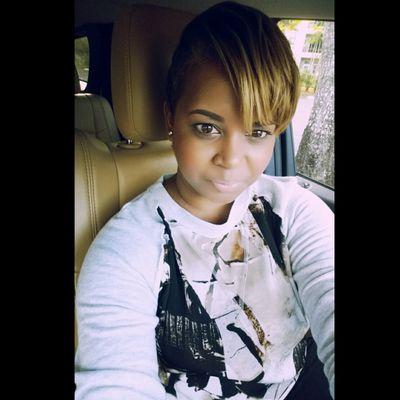 estherdavid's profile image