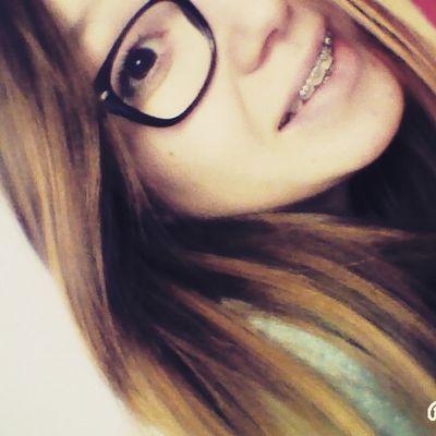 ♛.
« Ne confondez pas ma personnalité avec 
mon attitude. Ma personnalité est qui je suis,et mon attitude dépend de qui vous êtes. » 
–♛–