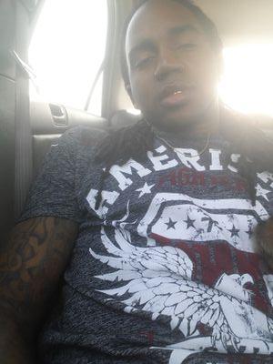 InLovinMemories's profile picture. Want Bitcoin? https://t.co/obySOPbz9N