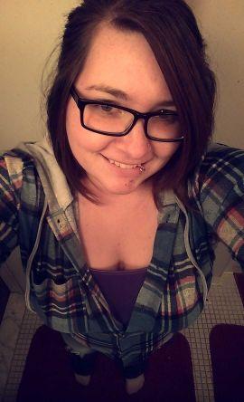 hey.  it's me Niki. I have been missing from the Twiterverse for while and now I'm back.