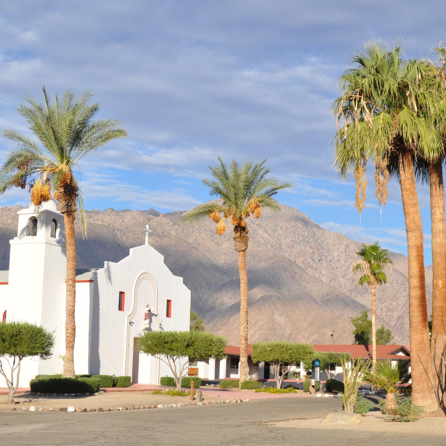 Photos and stories for the California visitor and tourist.