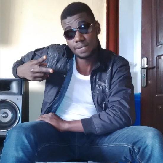 TeetopTemmy's profile picture. Cool an charming