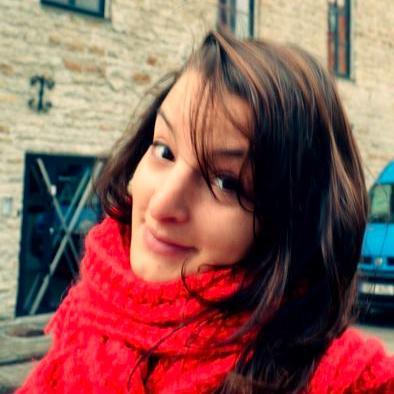 MarieVlln's profile picture. artisan digital | with strong interest in #NewTech |  #Design Fan | #Wine Lover.