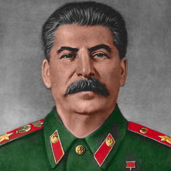 Всю ночь не спал , всю ночь метался Всю ночь в плену тяжелых уз Но не любовь тому причиной... а арбуз.