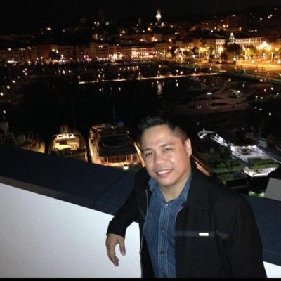 Dentist. Product Manager at MIS Philippines.